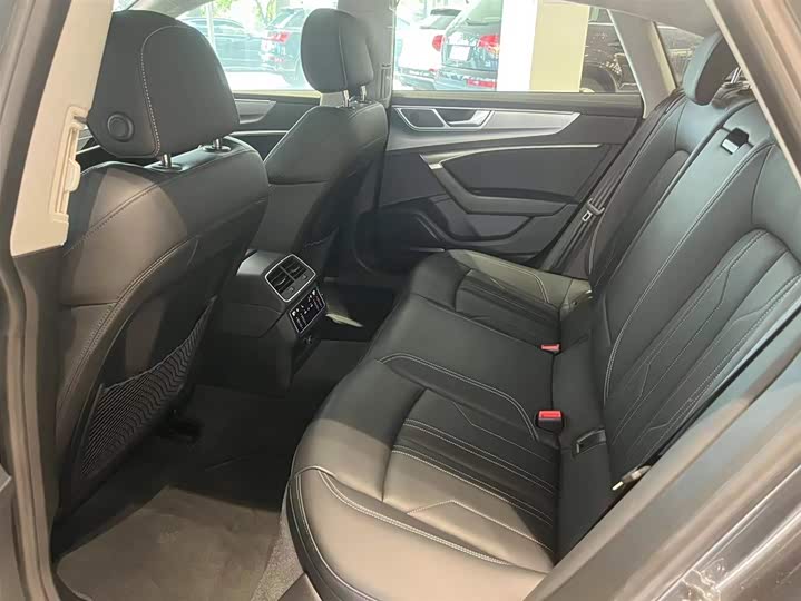 Audi A7 2024 2024款 45 TFSI 臻选型