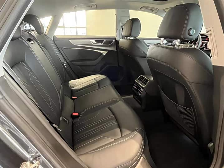 Audi A7 2024 2024款 45 TFSI 臻选型