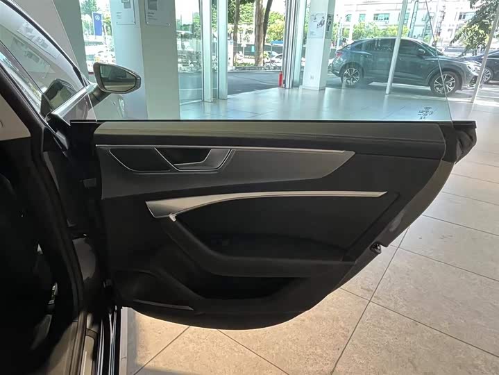 Audi A7 2024 2024款 45 TFSI 臻选型