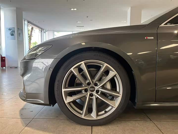 Audi A7 2024 2024款 45 TFSI 臻选型