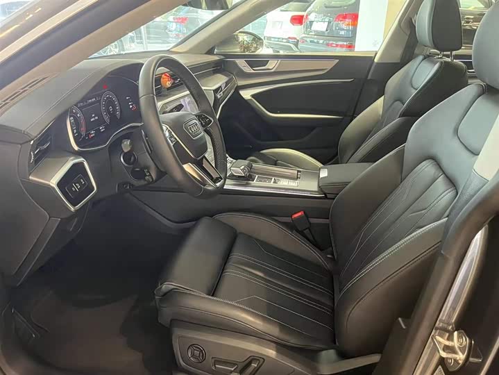 Audi A7 2024 2024款 45 TFSI 臻选型