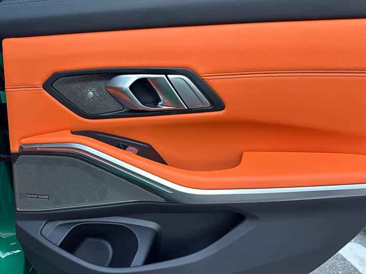 BMW M3 2024 2024款 M3四门轿车 雷霆版