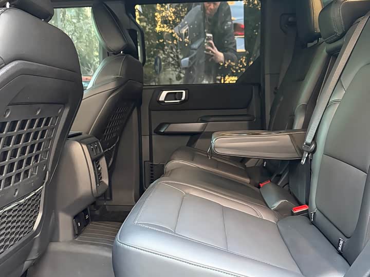 Ford Bronco 2024 2024款 2.3T 大沼泽地