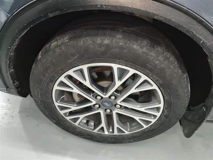 Ford Escape 2020 2020款 EcoBoost 245 四驱耀享款