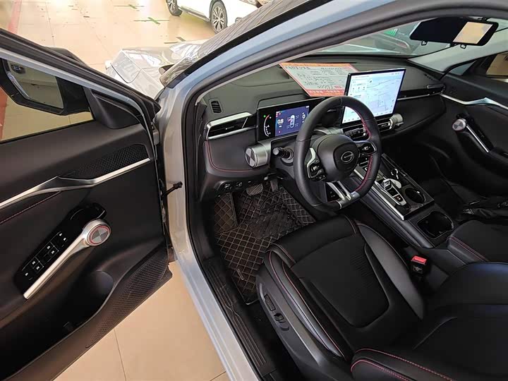 GAC Trumpchi Emkoo 2022 2022款 1.5T 超新星Pro版