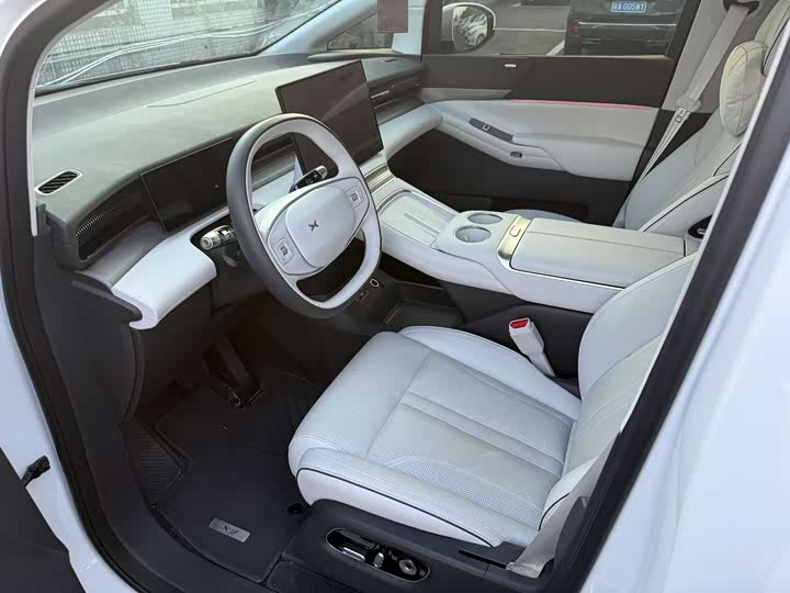 XPeng X9 2025 2025款 纯电 650长续航 Max