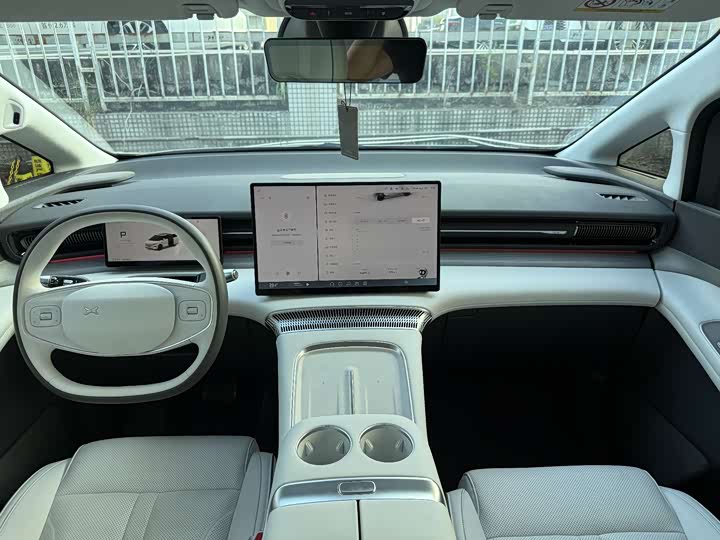 XPeng X9 2025 2025款 纯电 650长续航 Max