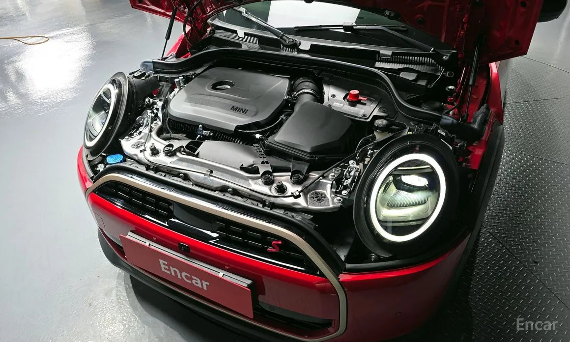 Mini Cooper 2024 5 Door Favoured