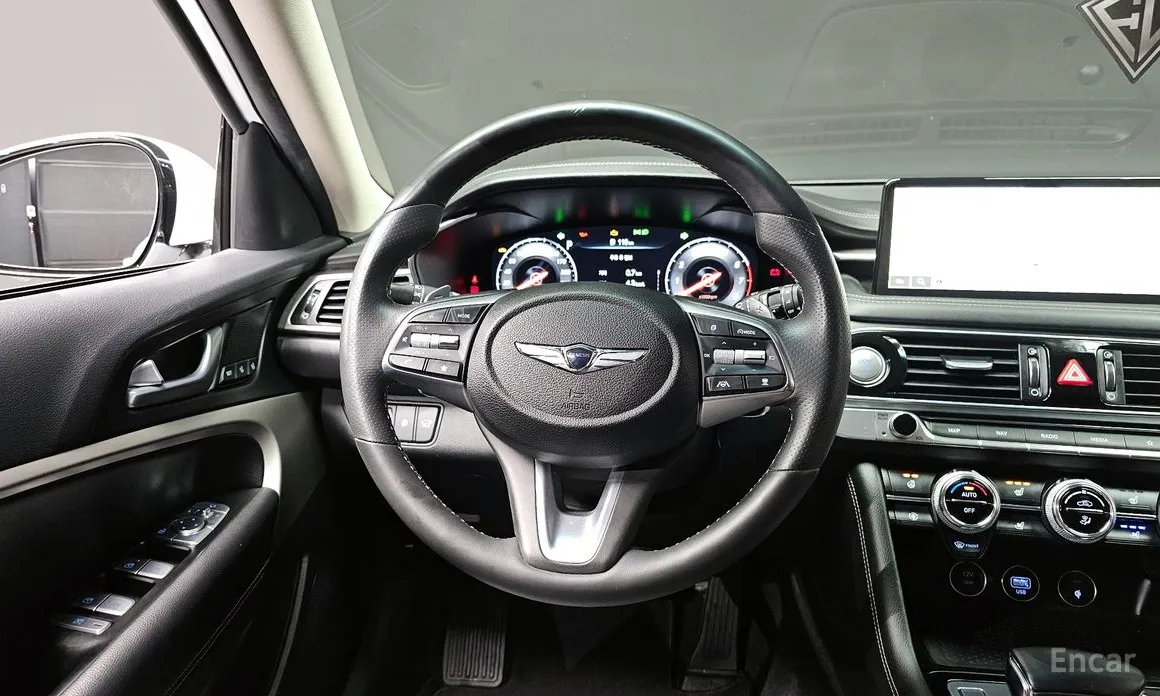 Genesis G70 2022 Gasoline 2.0T 2WD