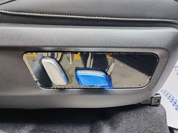 Tank 300 Hybrid 2025 2025款 Hi4-T 37.1kWh