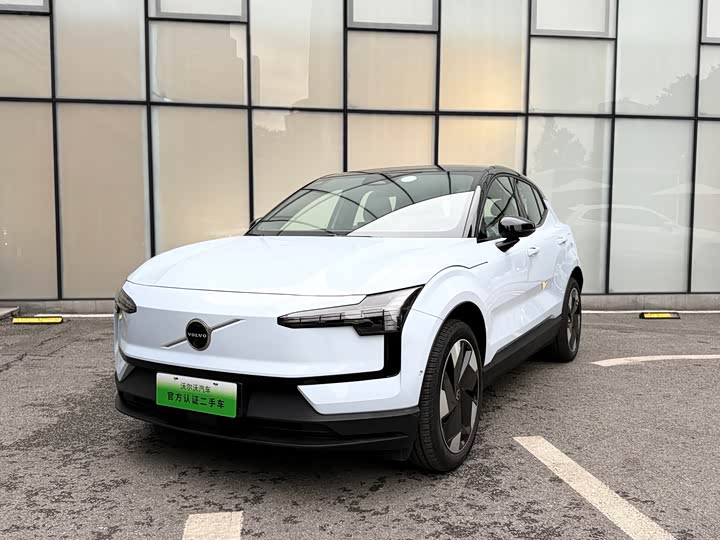 2025 Volvo EX30