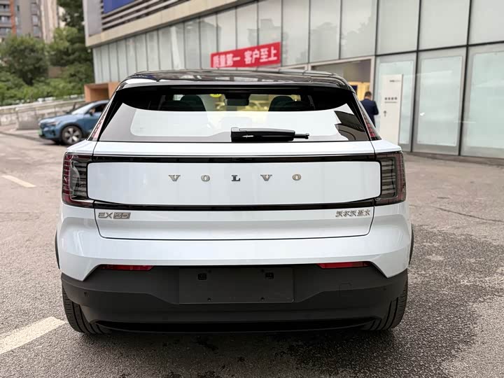 Volvo EX30 2025 2025款 后驱长续航版 Ultra