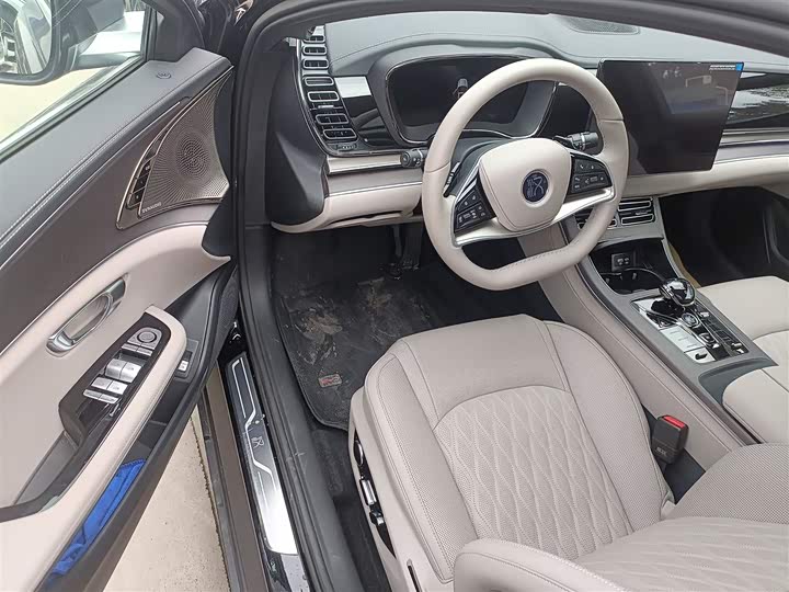 BYD Han 2025 2025款 EV 701KM激光雷达智驾型