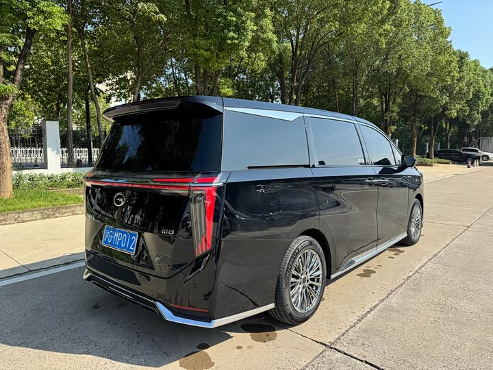 GAC Trumpchi M8 2024 2024款 大师系列 400T 至尊版