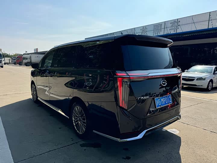 GAC Trumpchi M8 2024 2024款 大师系列 400T 至尊版