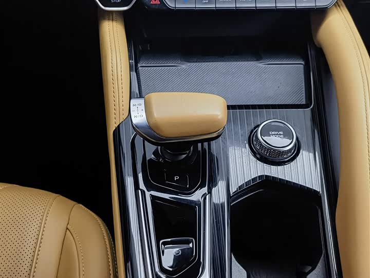 Geely Monjaro Thor Hybrid 2024 2024款 油混 1.5T 天宫版