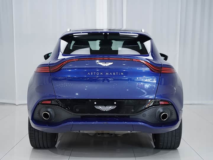 Aston Martin DBX 2024 2024款 3.0T STRAIGHT-SIX
