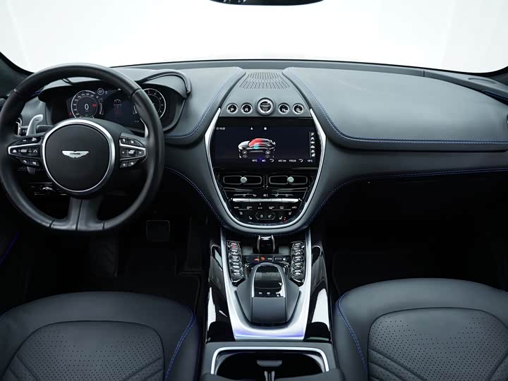 Aston Martin DBX 2024 2024款 3.0T STRAIGHT-SIX