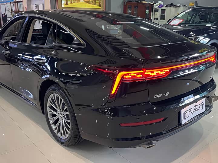 Bestune B70 2023 2023款 第三代 1.5T 自动乐享型70周年纪念版