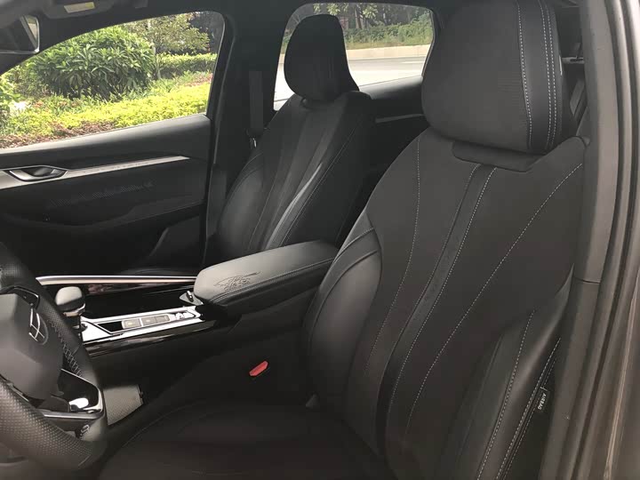 Geely Preface 2025 2025款 东方曜 2.0TD 望月版