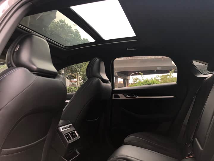 Geely Preface 2025 2025款 东方曜 2.0TD 望月版