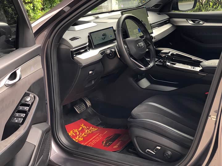 Geely Preface 2025 2025款 东方曜 2.0TD 望月版