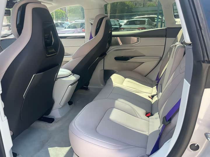 HiPhi Y 2023 2023款 560km 先锋版