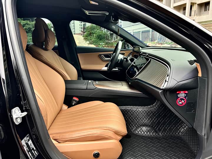 Mercedes-Benz E-Class 2025 2025款 E 300 L 时尚型