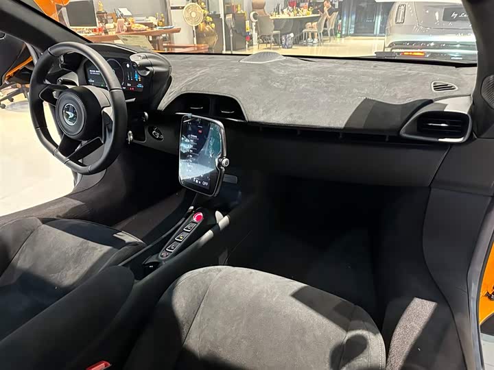 McLaren Artura 2023 2023款 3.0T Hybrid 标准型