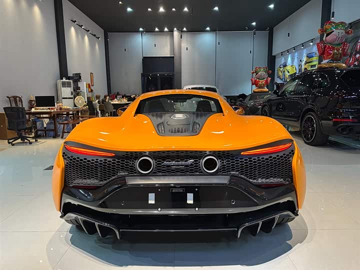 McLaren Artura 2023 2023款 3.0T Hybrid 标准型