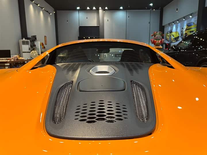 McLaren Artura 2023 2023款 3.0T Hybrid 标准型