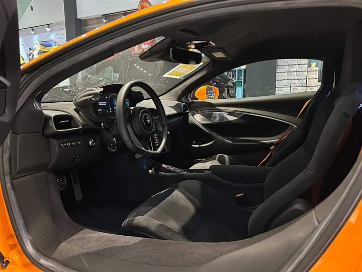 McLaren Artura 2023 2023款 3.0T Hybrid 标准型