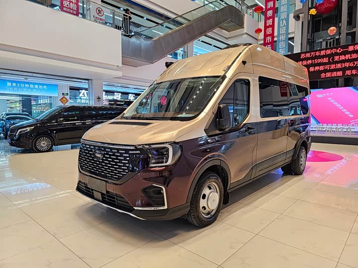 Ford Transit T8 2024 2024款 T8 2.3T柴油自动长轴高顶15座商旅版3/2/3/3/4后双胎