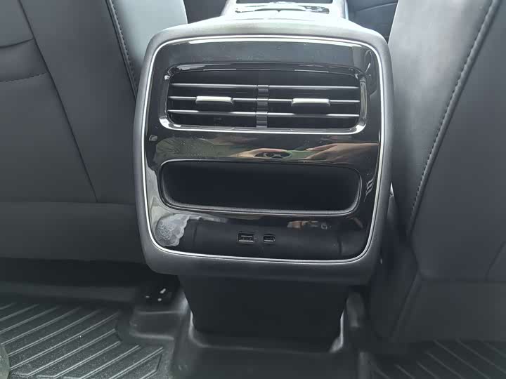 Chery Tiggo 9 2025 2025款 2.0T 双离合两驱豪享版 7座