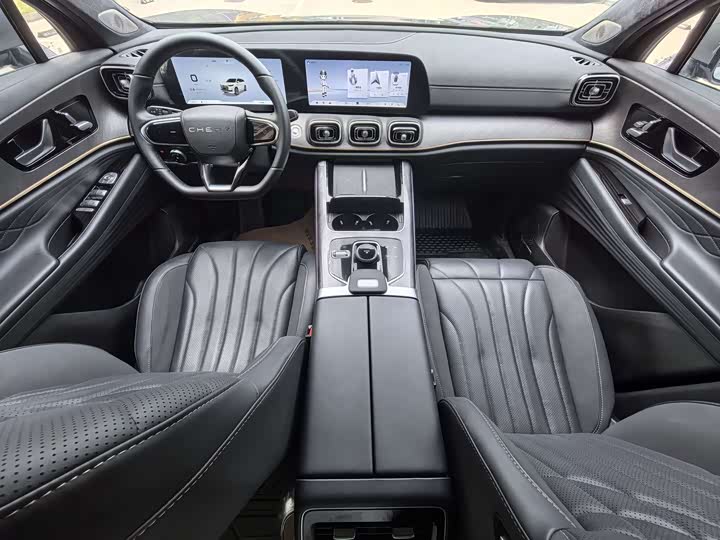 Chery Tiggo 9 2025 2025款 2.0T 双离合两驱豪享版 7座