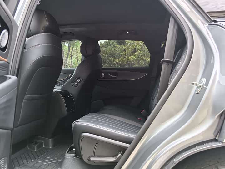 Chery Tiggo 9 2025 2025款 2.0T 双离合两驱豪享版 7座