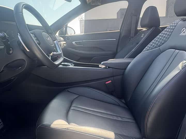 Hyundai Sonata N Line 2022 2022款 270TGDi DCT 20周年纪念款