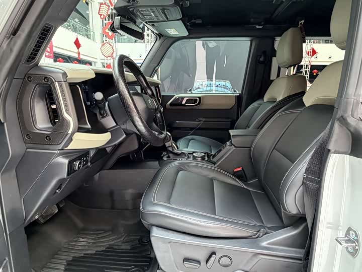 Ford Bronco 2024 2024款 2.3T 长滩