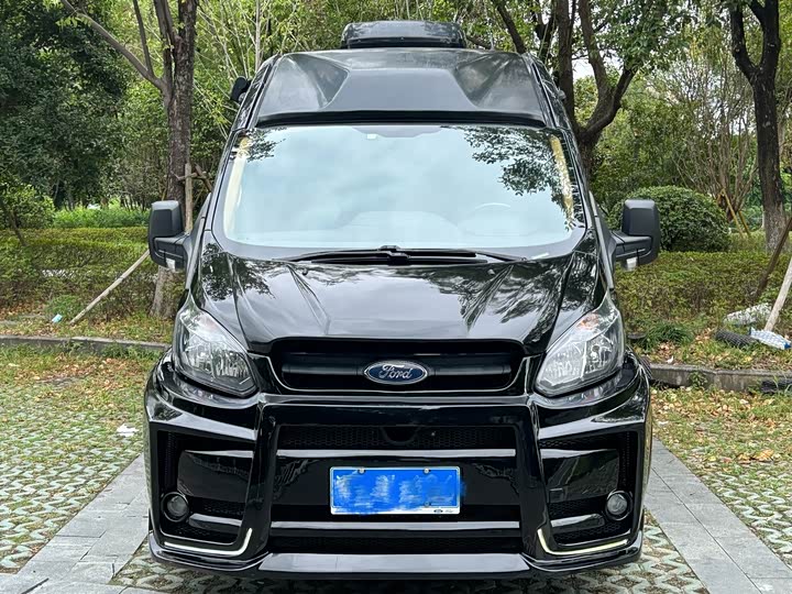 Ford Transit 2021 2021款 2.0T汽油自动高级营运商旅型中轴中顶7座国VI