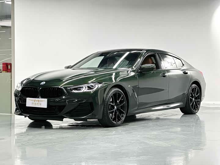 BMW 8 Series 2022 2022款 840i xDrive 四门轿跑车 M运动套装