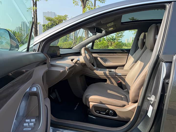 Luxeed R7 2025 2025款 增程 251km Max