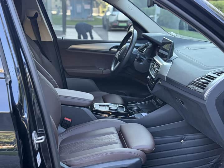 BMW iX3 2024 2024款 创领型