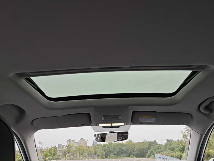 Roewe i5 2024 2024款 1.5L CVT尊荣版