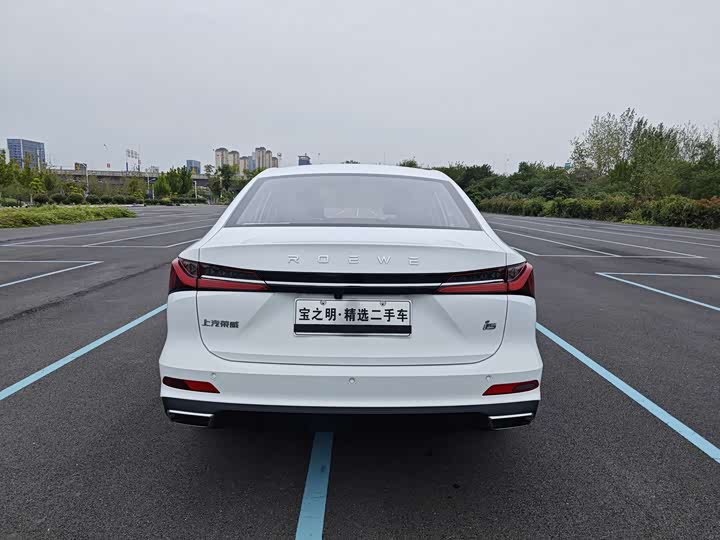 Roewe i5 2024 2024款 1.5L CVT尊荣版