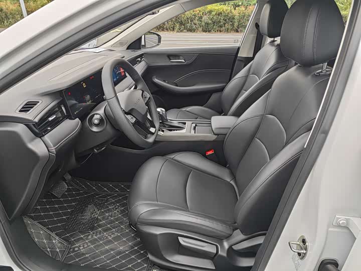 Roewe i5 2024 2024款 1.5L CVT尊荣版