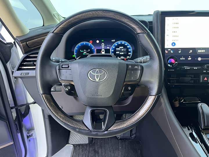Toyota Alphard 2024 2024款 双擎 2.5L 尊贵版