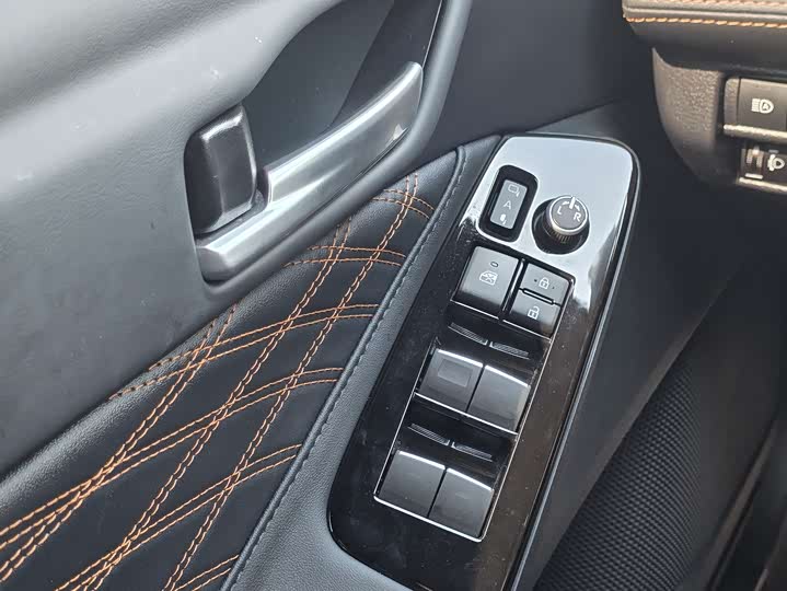 Toyota Avalon 2024 2024款 2.0L 臻选版