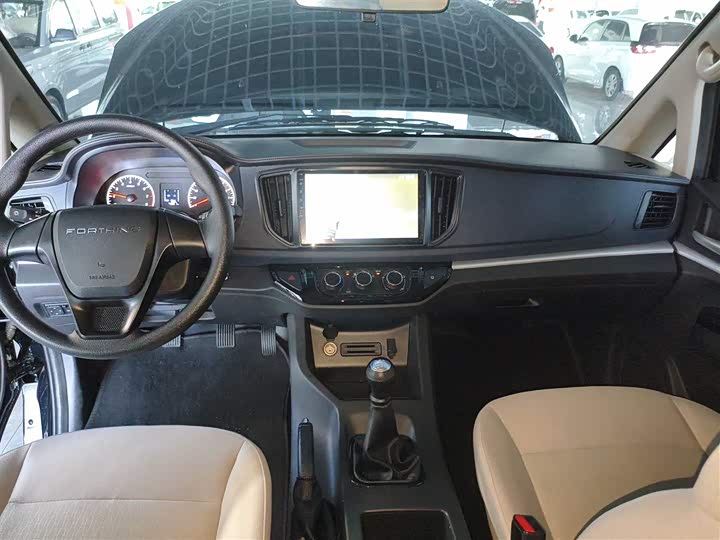 Dongfeng Forthing Lingzhi M5 2023 2023款 M5L 1.6L 基本型 7座