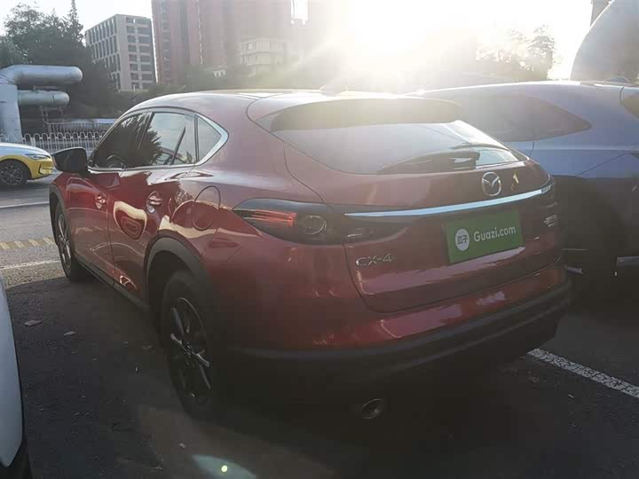 Mazda CX-4 2021 2021款 2.0L 自动两驱蓝天活力版