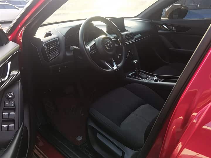 Mazda CX-4 2021 2021款 2.0L 自动两驱蓝天活力版